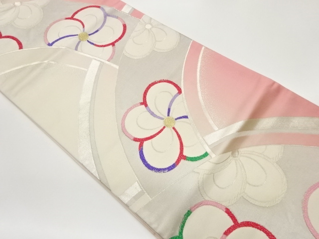 曲線に捻梅模様織出し袋帯